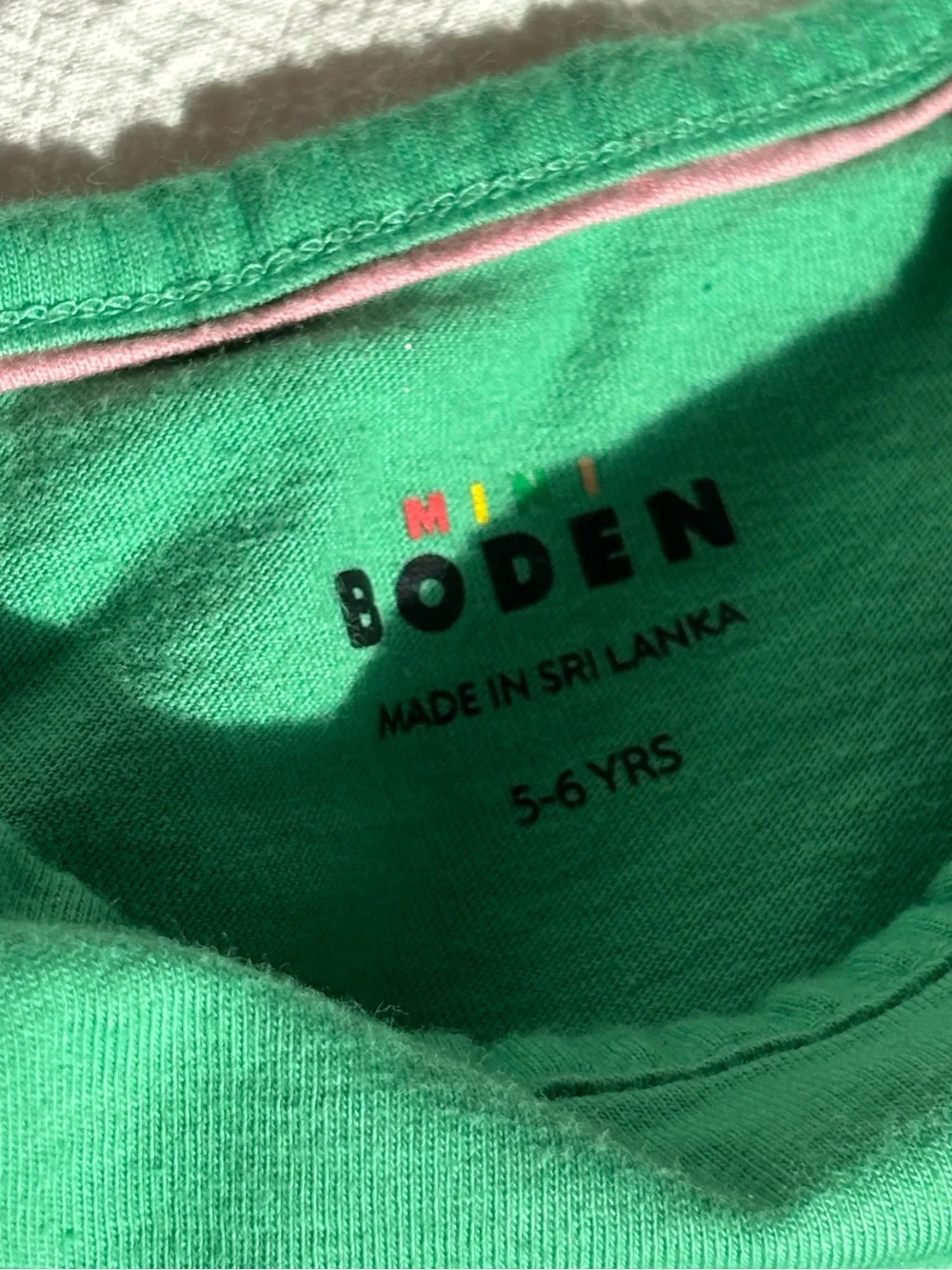 Mini Boden Puff Sleeve Appliqué Tee in Aloe with Mice & Dandelion - Picture 2 of 7